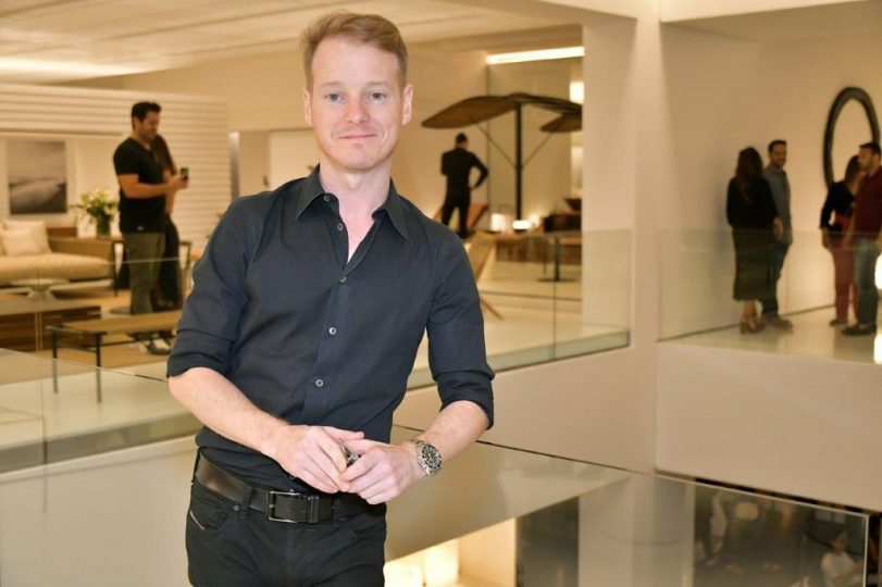 o designer jader almeida