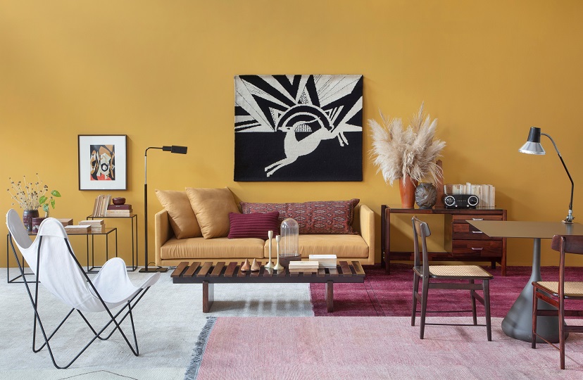 ambiente com produção bem colorida