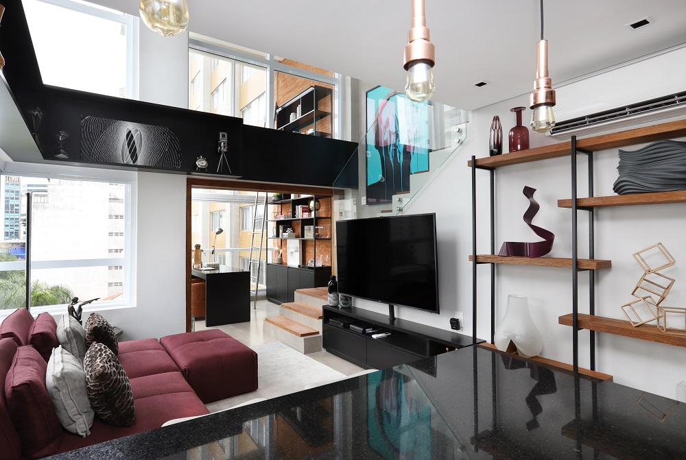 sala com pé direito duplo