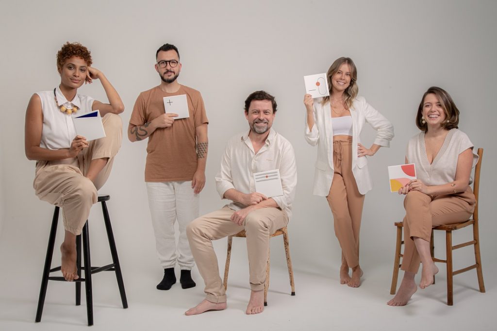 autores da linha celebre da Mica Azulejos