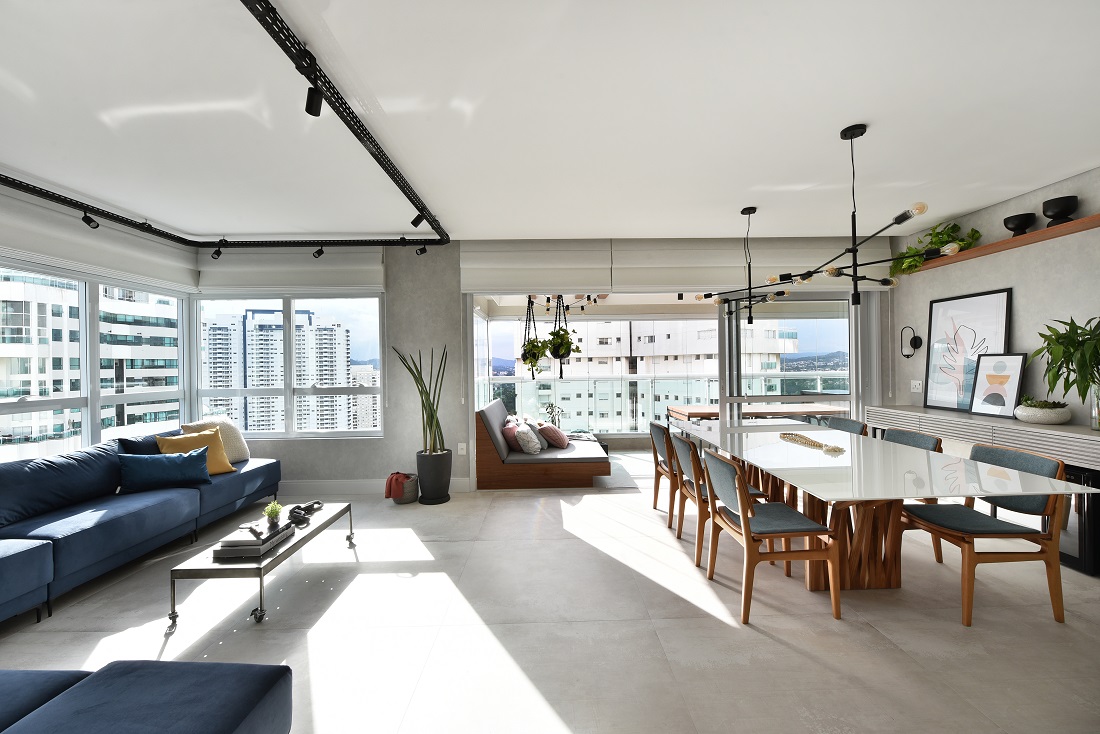 Apartamento cosmopolita e contemporâneo