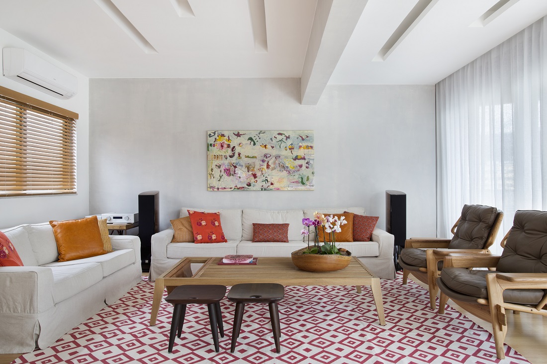 cobertura com decor minimalista e alegre