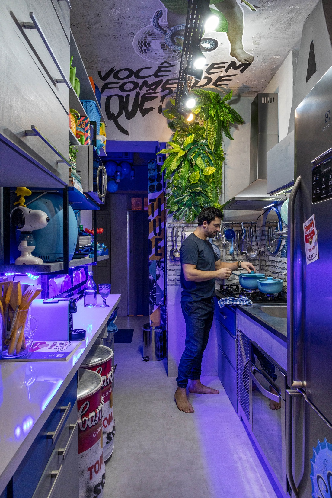 cozinha do ape com ares de galeria