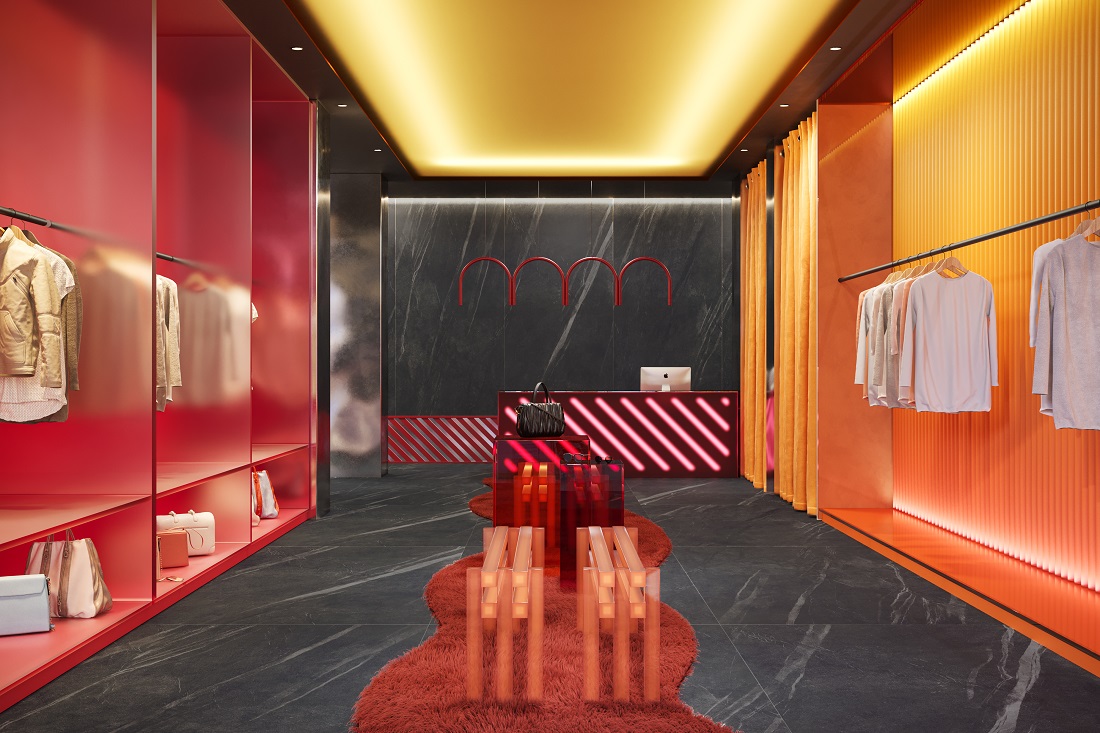 Roca vence Best in Show na Revestir