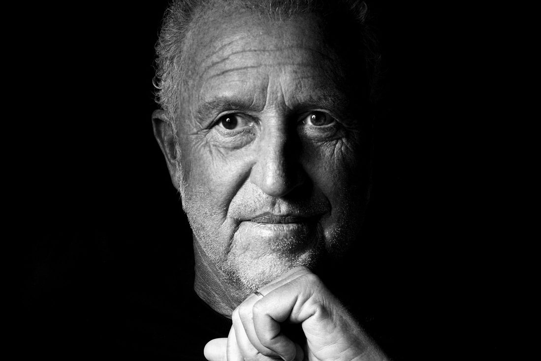 Entrevista: Simone Micheli - Revista IT•HOME