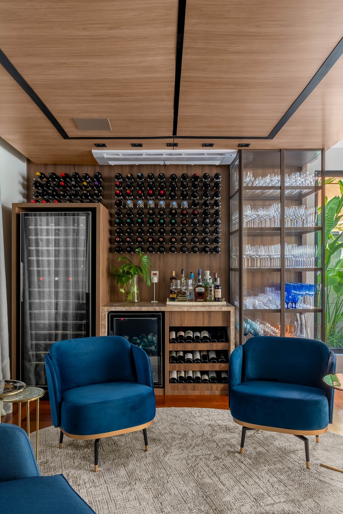 wine bar