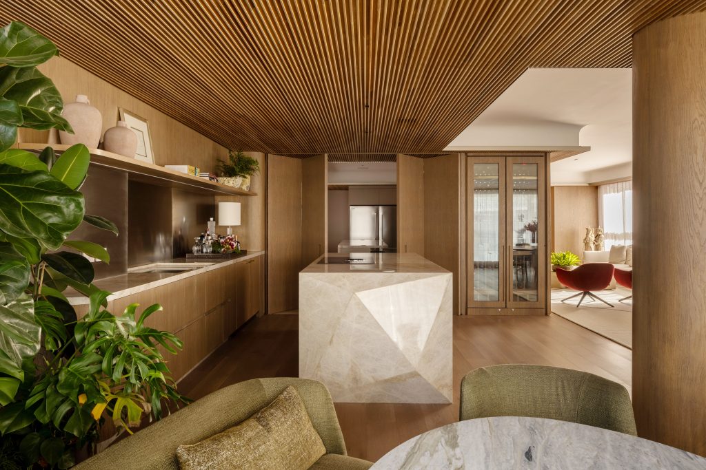 Apartamento no Itaim Bibi, São Paulo, com projeto assinado pelo arquiteto David Bastos | Foto: Carolina Lacaz/Divulgação