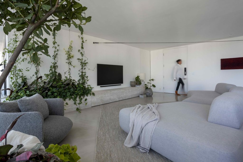 Apartamento Ângulo, projeto do escritório Nati Minas & Studio | Foto: Tuca Reinés/Divulgação